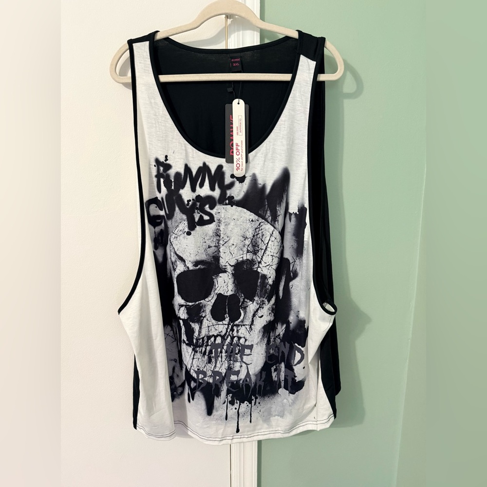 ROMWE Skull Graphic Tank Top - Black and White
